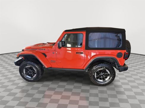 Used 2018 Jeep Wrangler Rubicon image 2