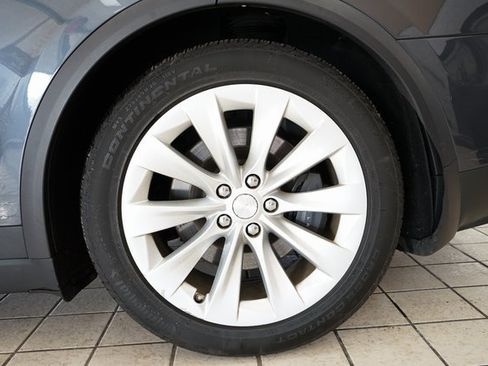 Used 2017 Tesla Model X 75D image 58