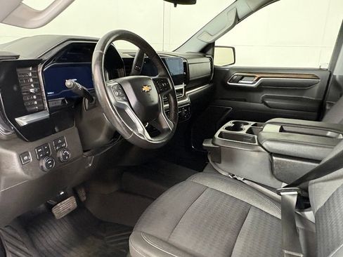 Certified 2022 Chevrolet Silverado 1500 LT AWD/4WD image 28
