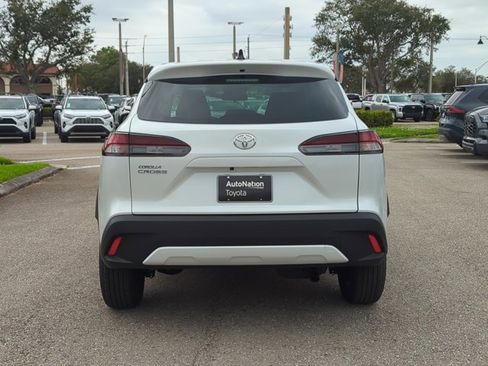 New 2026 Toyota Corolla Cross L image 6