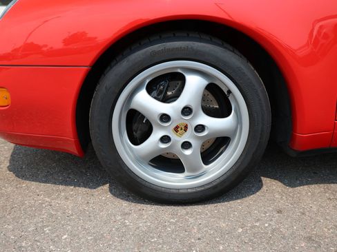 Used 1995 Porsche 911 Carrera RWD image 7