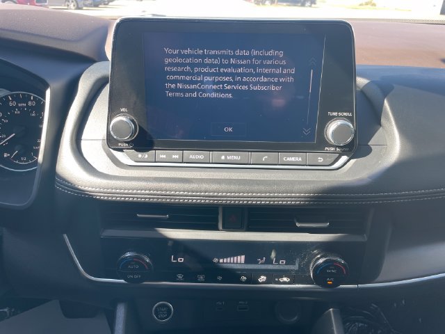 Used 2023 Nissan Rogue SV AWD/4WD image 13