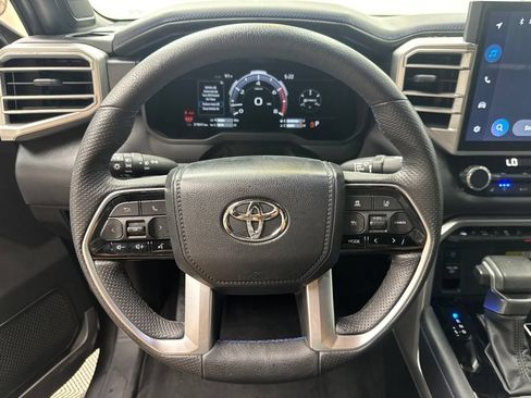 Used 2023 Toyota Tundra Platinum AWD/4WD image 19
