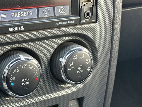 Used 2013 Dodge Challenger R/T image 27