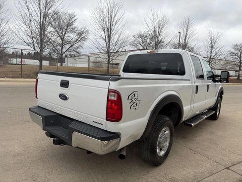 Used 2015 Ford F250 XLT image 6