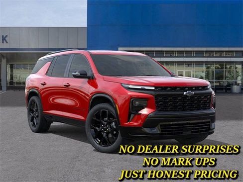 New 2026 Chevrolet Traverse RS image 7