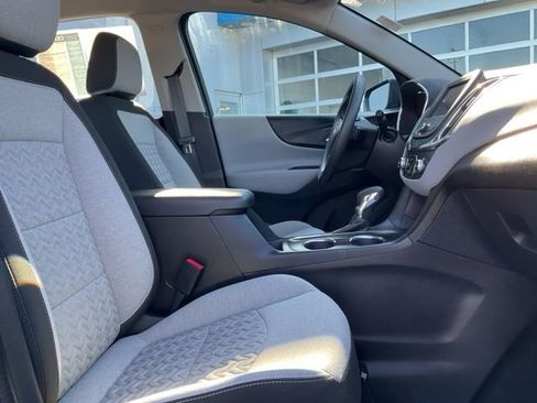Certified 2024 Chevrolet Equinox LS FWD image 6