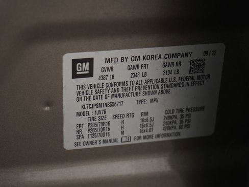 Used 2022 Chevrolet Trax LT w/ LT Convenience Package image 28