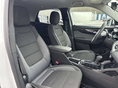 Used 2025 Chevrolet TrailBlazer LT FWD image 26
