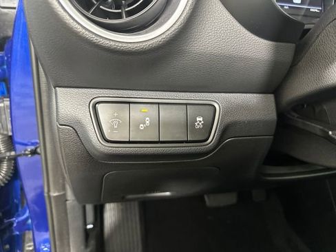 Used 2023 Kia Forte LXS w/ LXS Technology Package image 19