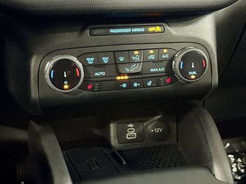 Used 2023 Ford Bronco Sport Outer Banks w/ Tech Package AWD/4WD image 18