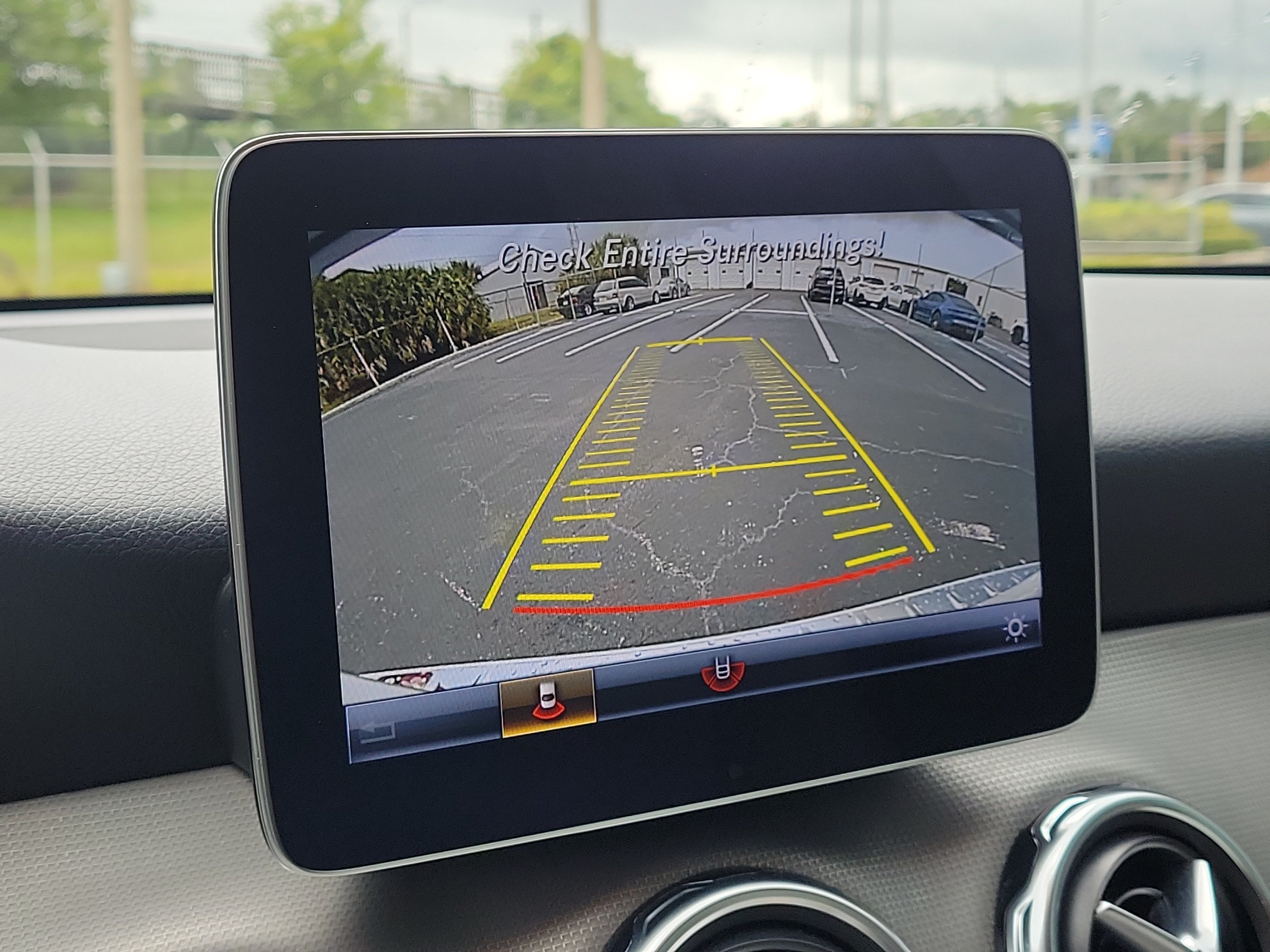 Used 2019 Mercedes-Benz GLA 250 image 24
