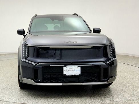 Used 2024 Kia EV9 GT-Line AWD/4WD image 2