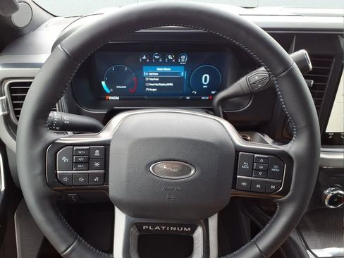 New 2025 Ford F450 Platinum image 12