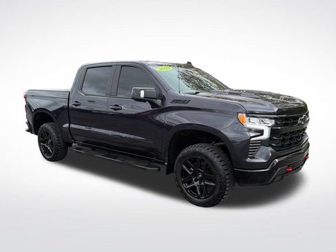 Used 2024 Chevrolet Silverado 1500 LT Trail Boss w/ LT Trail Boss Premium Package AWD/4WD image 8