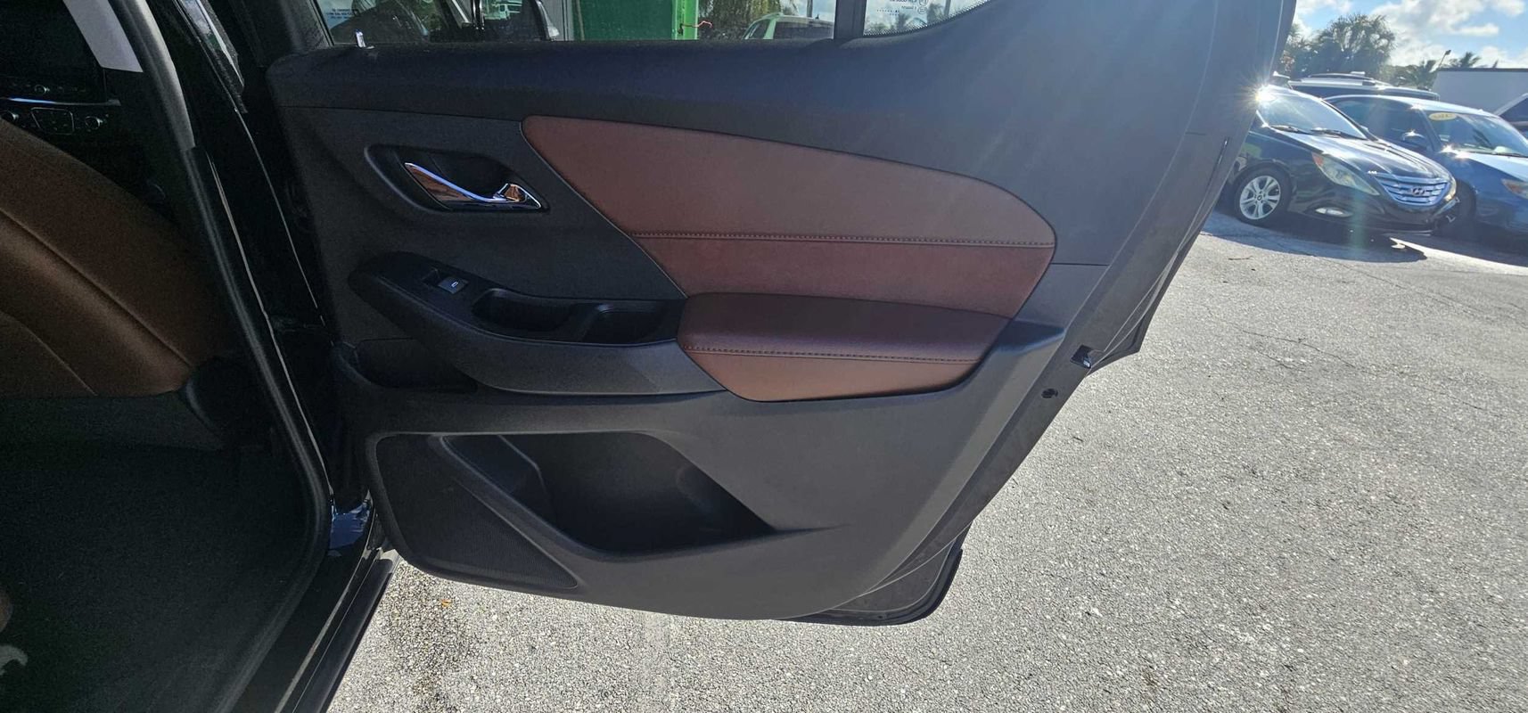 Used 2019 Chevrolet Traverse High Country AWD/4WD image 24