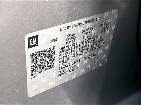 Used 2018 Chevrolet Malibu LT image 36