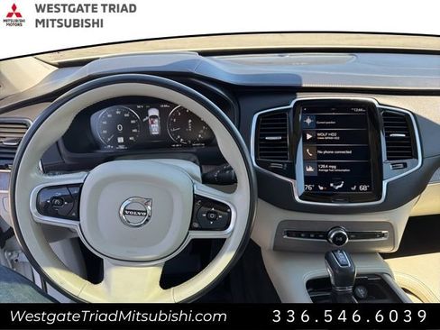Used 2022 Volvo XC90 T6 Inscription w/ Advanced Package image 7