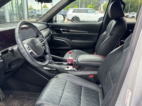Used 2024 Kia Telluride SX Prestige X-Pro AWD/4WD image 3