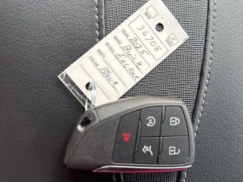 Certified 2025 Buick Enclave Sport Touring image 25