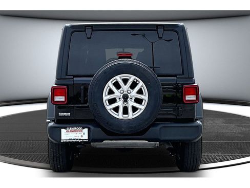 Used 2023 Jeep Wrangler Unlimited Sport AWD/4WD image 6