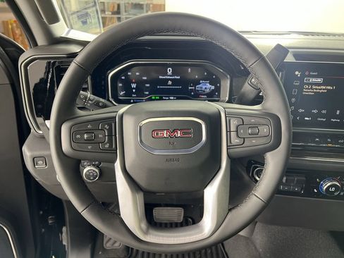 Used 2024 GMC Sierra 1500 Elevation w/ X31 Off-Road Package AWD/4WD image 11