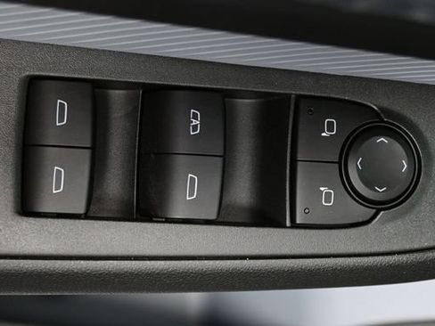 New 2027 Chevrolet Bolt LT w/ Comfort Package FWD image 20