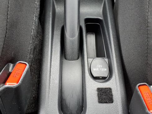 Used 2015 Nissan Versa Note S Plus FWD image 24