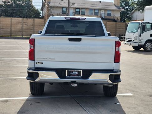 Used 2023 Chevrolet Silverado 1500 LT RWD image 15