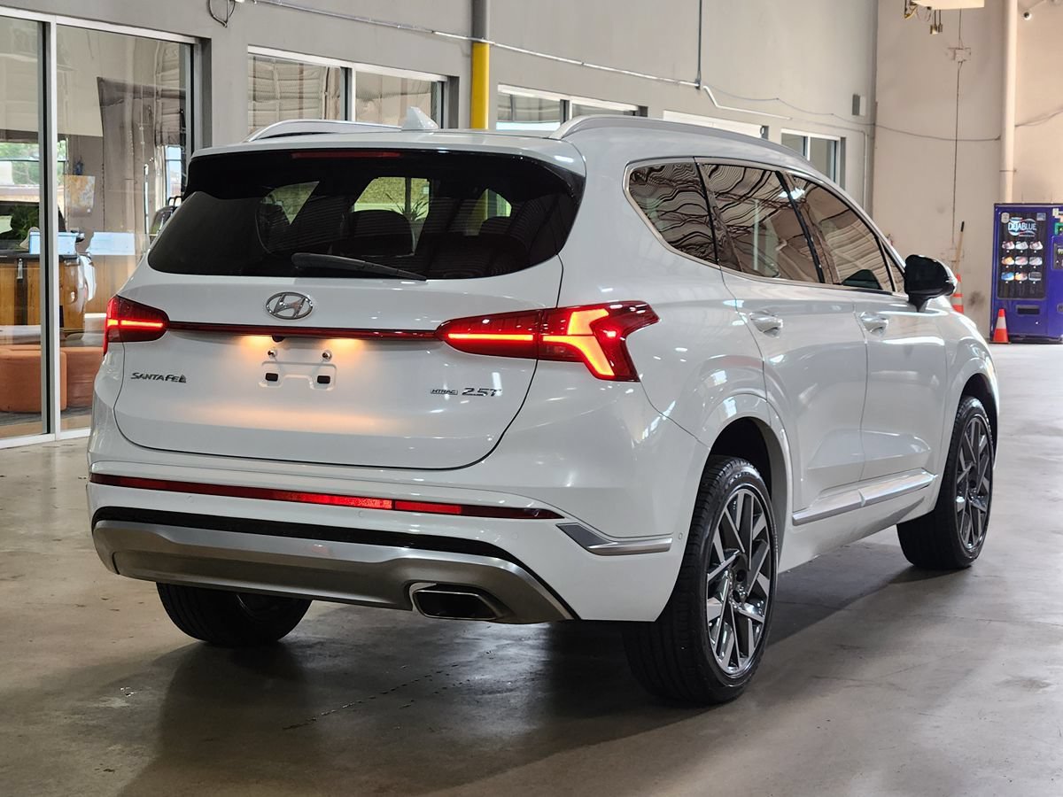 Used 2021 Hyundai Santa Fe Calligraphy AWD/4WD image 8