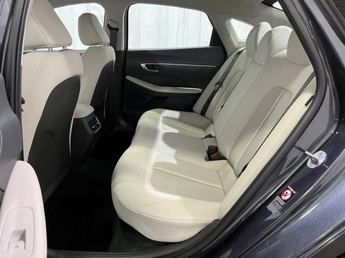 Used 2023 Hyundai Sonata SEL FWD image 11