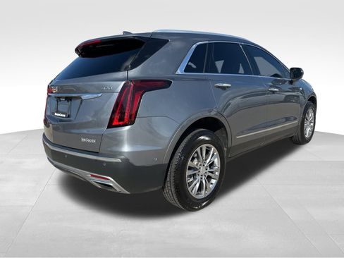 Used 2022 Cadillac XT5 Premium Luxury w/ Technology Package image 12