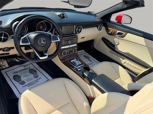 Used 2017 Mercedes-Benz SLC 300 image 20