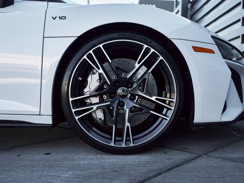 Used 2020 Audi R8 V10 performance image 26