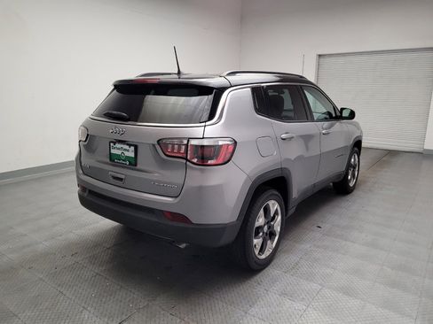 Used 2018 Jeep Compass Limited w/ Navigation Group AWD/4WD image 9