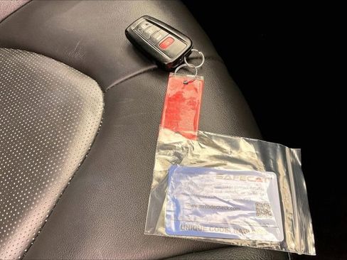 Used 2023 Toyota Camry XSE image 10