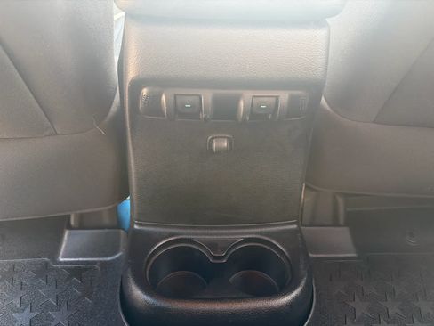 Used 2015 Jeep Wrangler Unlimited Sport w/ Quick Order Package 24S AWD/4WD image 24