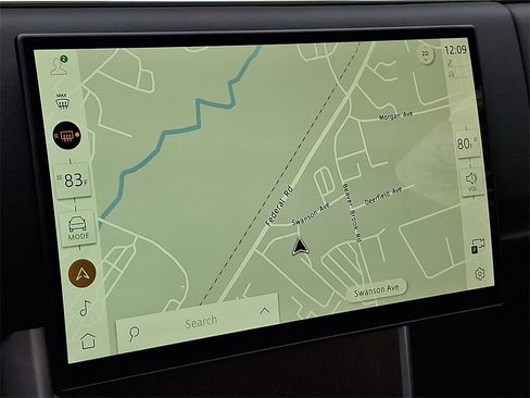 Used 2024 Land Rover Range Rover SE image 18