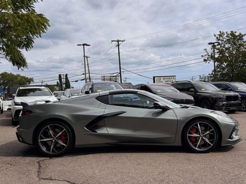 Used 2023 Chevrolet Corvette Stingray Premium Cpe w/ Z51 Performance Package RWD image 8