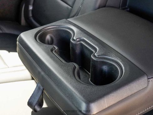 Used 2019 Chevrolet Silverado 1500 High Country w/ Technology Package AWD/4WD image 38
