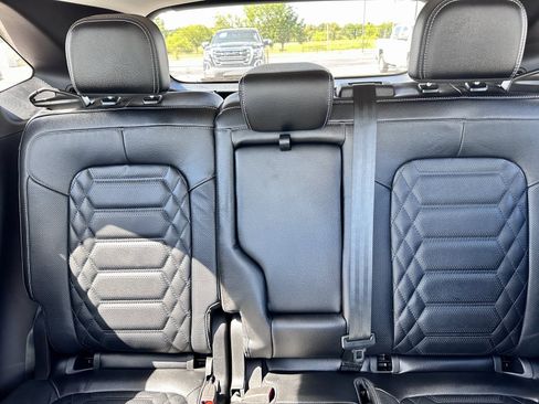 Used 2023 Ford Escape Platinum w/ Premium Technology Package image 27