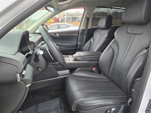 Used 2024 Genesis GV80 2.5T image 10