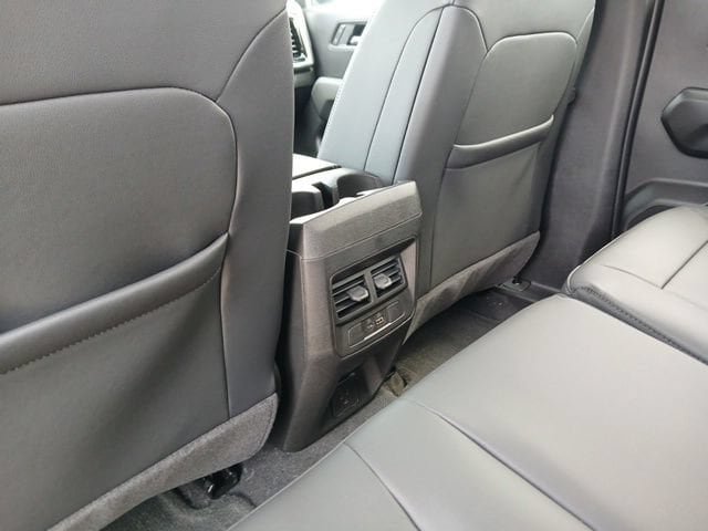 New 2026 GMC Canyon Elevation w/ Convenience Package AWD/4WD image 18