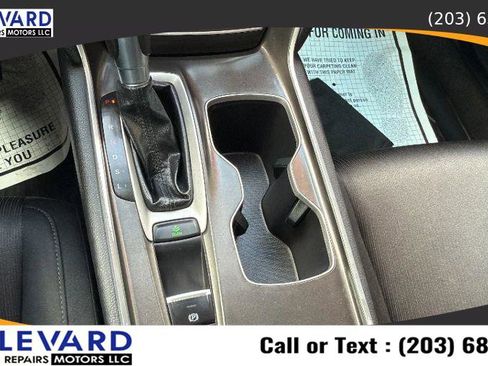 Used 2019 Honda Accord LX image 16