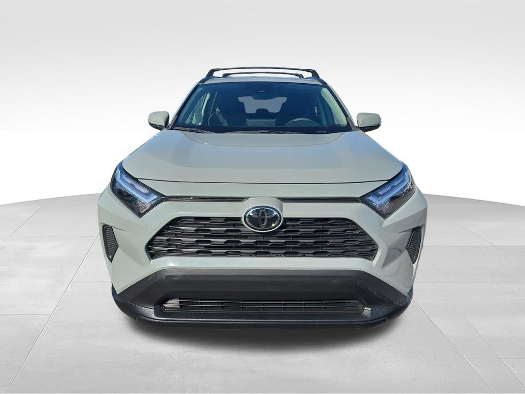 Used 2023 Toyota RAV4 XLE w/ Convenience Package AWD/4WD image 9