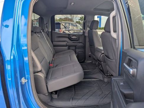 Certified 2022 Chevrolet Silverado 1500 Custom image 12