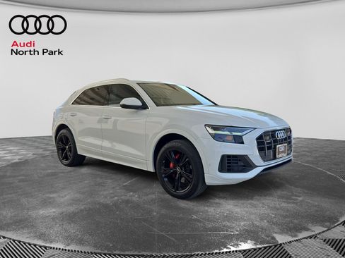 Used 2022 Audi Q8 Premium Plus AWD/4WD image 7
