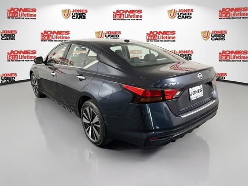 Used 2021 Nissan Altima 2.5 SL AWD/4WD image 2