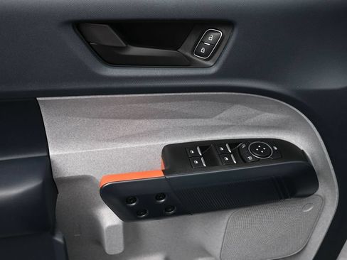 Used 2023 Ford Maverick XLT w/ XLT Luxury Package FWD image 15
