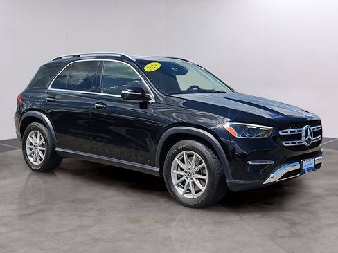 Used 2024 Mercedes-Benz GLE 450e 4MATIC image 3
